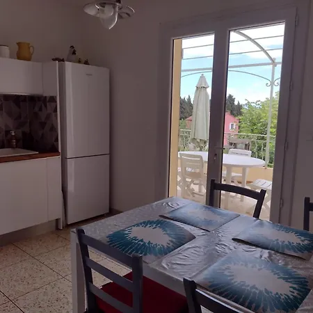 Avec 3 Au Milieu Des Vignes Appartement *